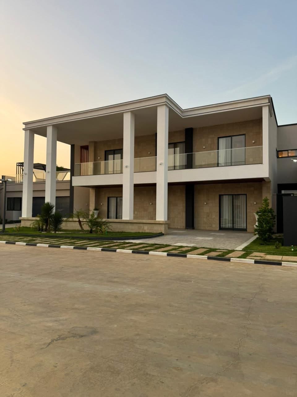 “ Grande mansão / 3.900.000 USD - Foto 1