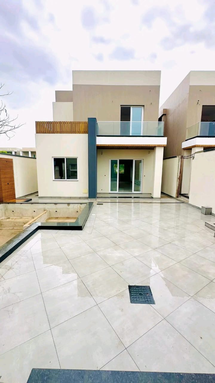 Vende-se uma vivenda t3+1 no Condomínio Boa Vida - Foto 1