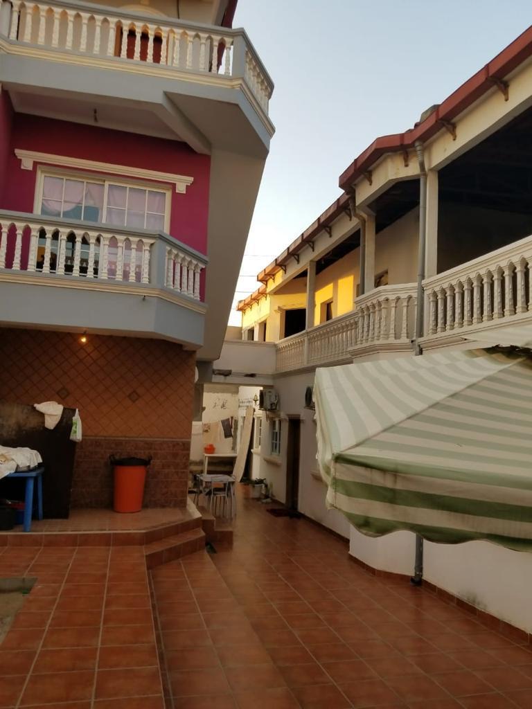 Casa a venda nas por de trás do projecto Nova Vida, próxima ao descontão.