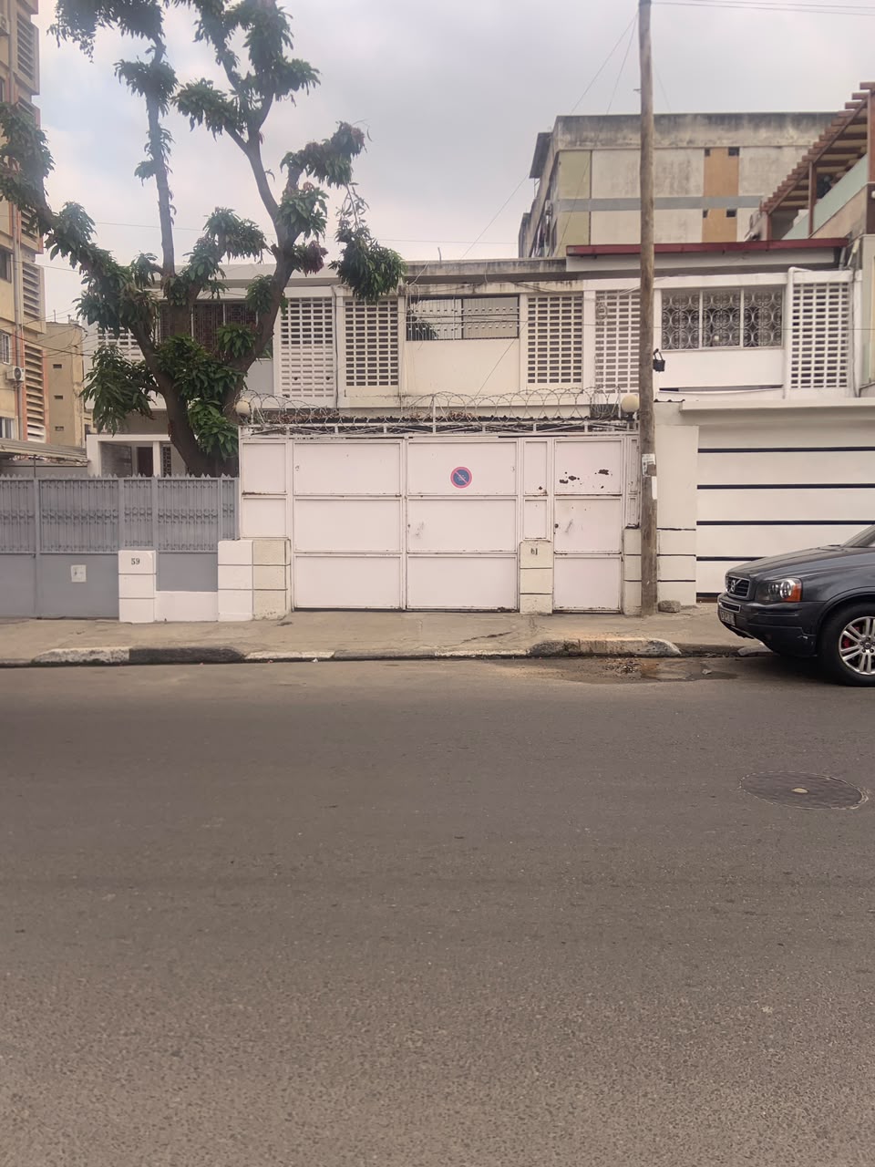 ARRENDAR | VIVENDA V3 TOTALMENTE CLIMATIZADA NA MAIANGA em Luanda - T3