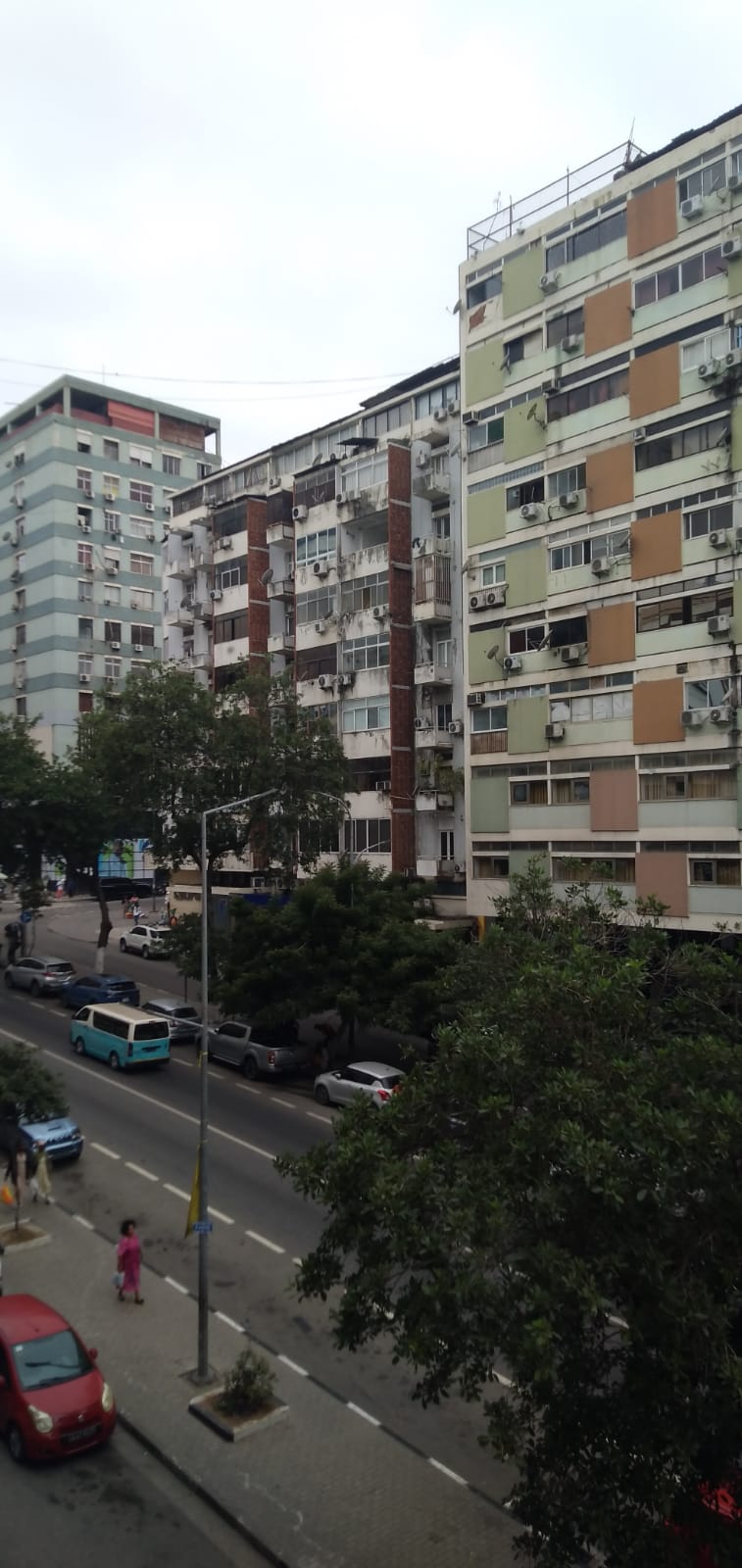 ARRENDAR | APARTAMENTO T0 NO KINAXIXI (RUA DA MISSÃO) em Luanda - T1