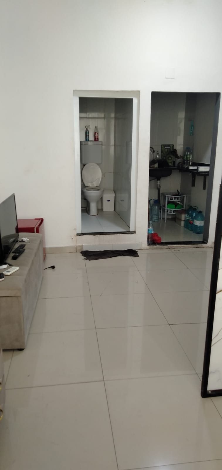 ARRENDAR | APARTAMENTO T0 MOBILADA NA MUTAMBA (RUA DA MISSÃO) - Foto 1