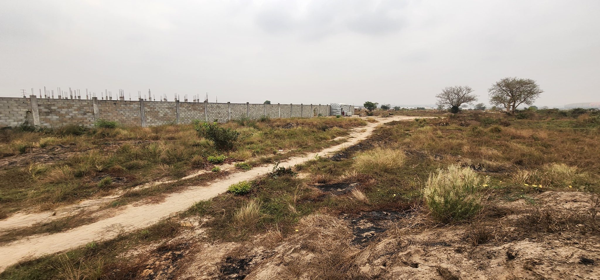 TERRENO NO CAMAMA em Luanda