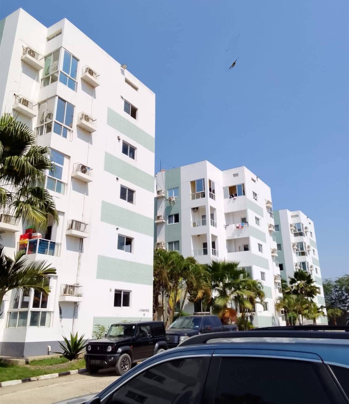 Vender Apartamento T3 no condomínio pedras de Angola   mobíliado com 3 WC  de frente o condomínio boa vida 