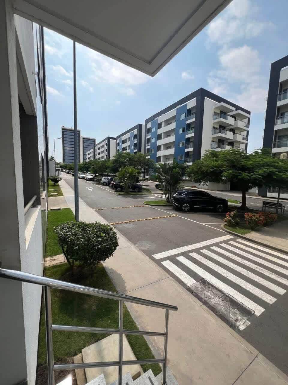 𝐀𝐑𝐑𝐄𝐍𝐃𝐀𝐌𝐄𝐍𝐓𝐎 - 𝐓𝐎 𝐑𝐄𝐍𝐓  Apartamento T4, no Condomínio Imbondeiro Palace | Talatona. 