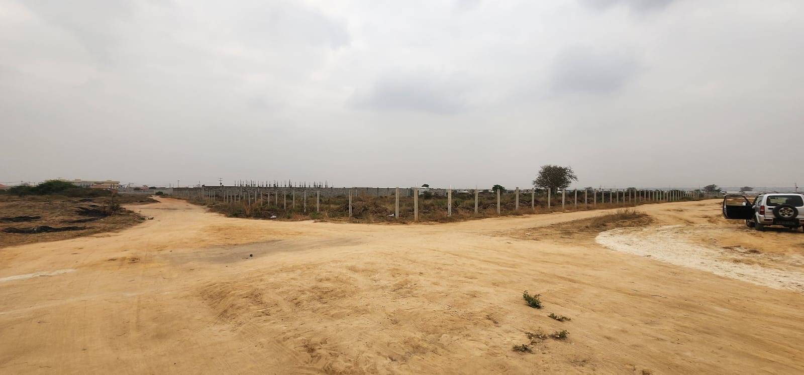 DISPONÍVEL PARA VENDA IMEDIATA TERRENO DIMENSÃO: 20.060m²👌NO CAMAMA ZONA CALMA📍 - Foto 1