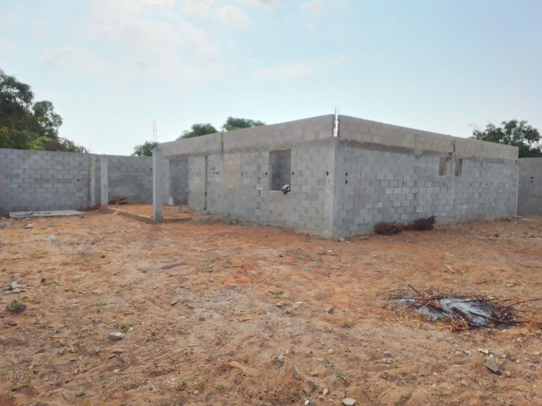 V3 bita santos Antônio em Luanda