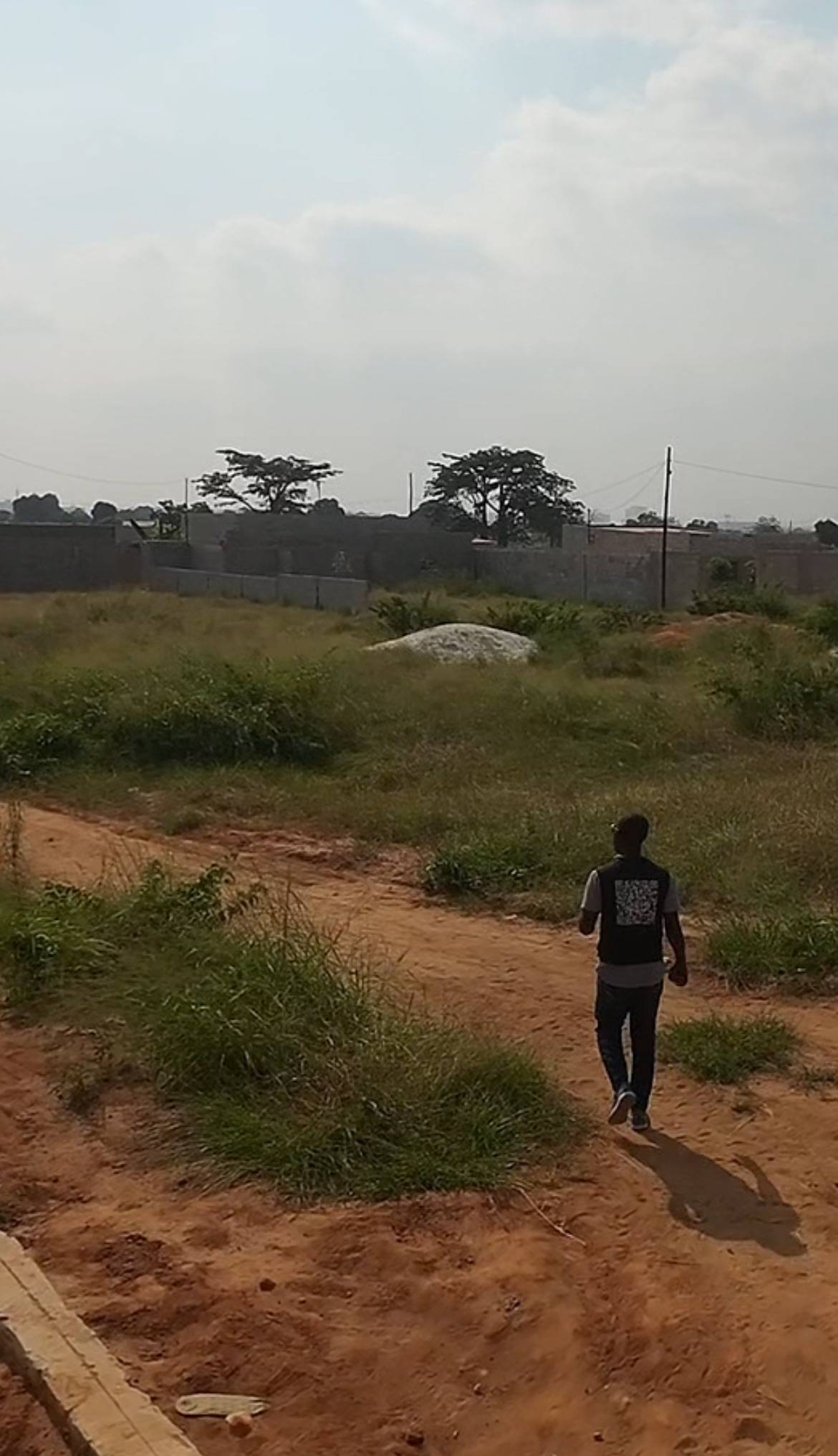 VENDA | TERRENO NO ZANGO 1 LADO B - Foto 1