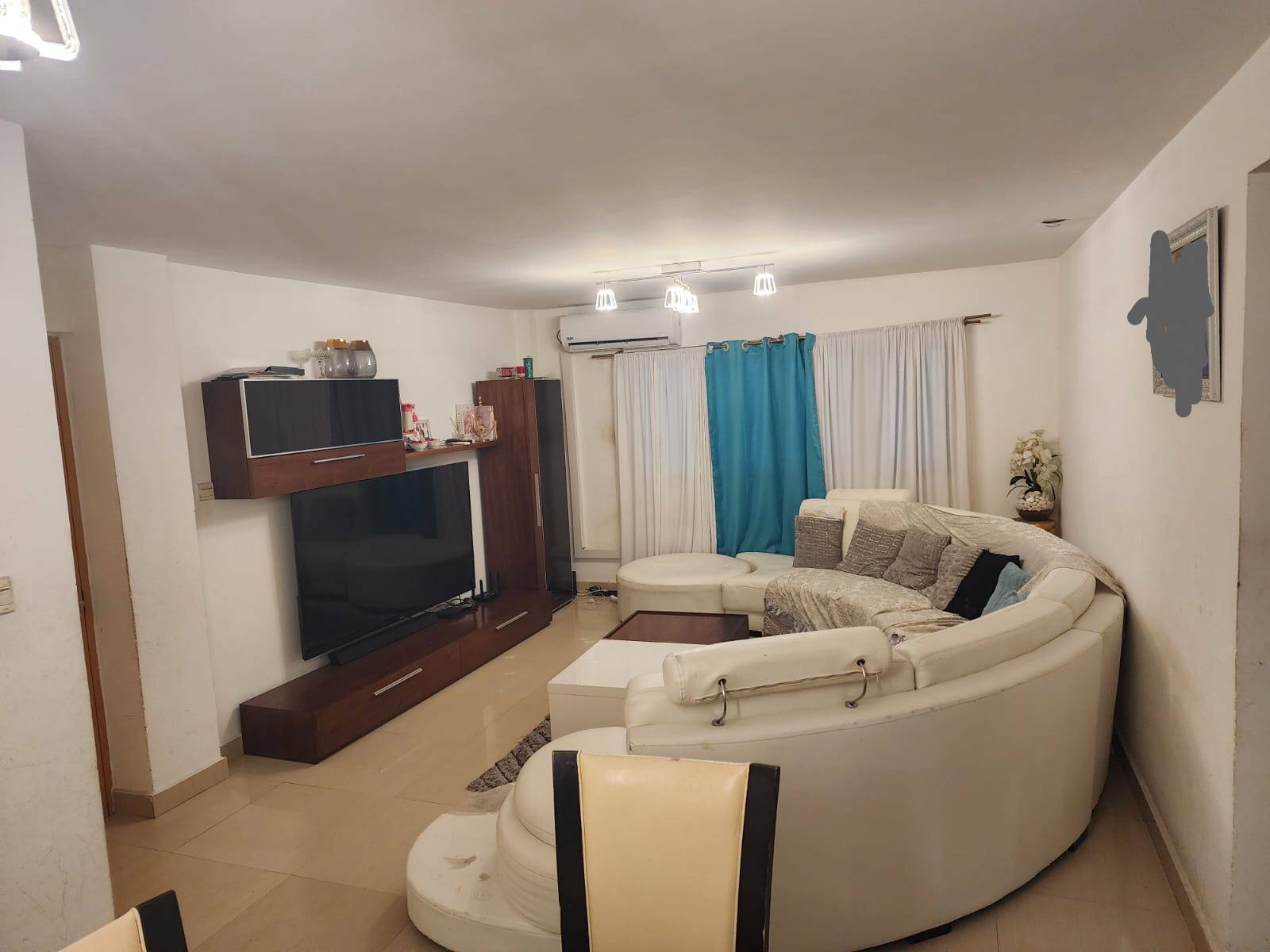 VENDA | APARTAMENTO NO KK5000 NA PRIMEIRA FASE em Luanda - T2