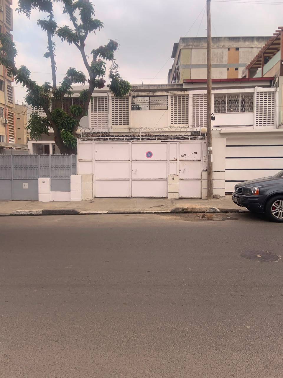 ARRENDAR | VIVENDA V3 TOTALMENTE CLIMATIZADA NA MAIANGA em Luanda - T3