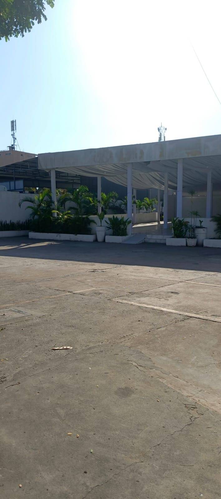 VENDA E ARRENDAMENTO - ESPAÇO MULTIFUNCIONAL em Luanda