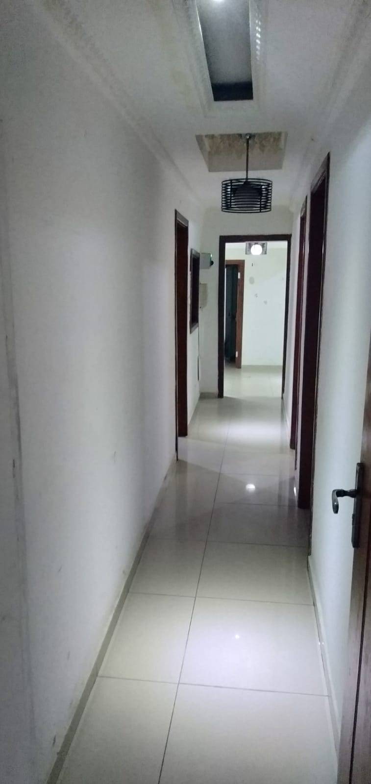 ARRENDAR | ESCRITÓRIO COM SUITES NA VILA ALICE AO LADO DA TORRE LARA (ZONA NOBRE) em Luanda
