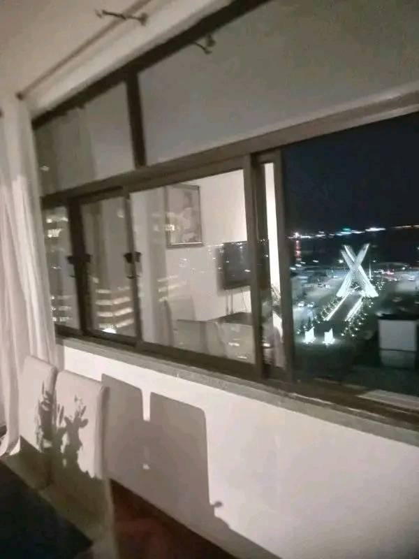 ARRENDAR | APARTAMENTO T2 MOBILADO ESPAÇOSO COM UMA VISTA PARA A MARGINAL(BAIXA DE LUANDA) em Luanda - T2