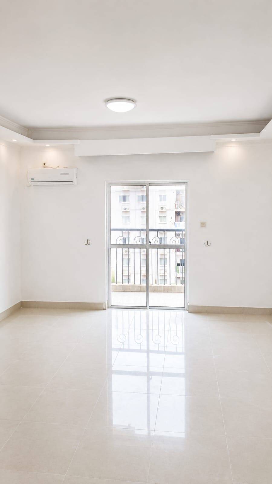 ARRENDAR | APARTAMENTO 3+1 NA CENTRALIDADE DO KILAMBA(🏢 Bloco: A) em Luanda - T4