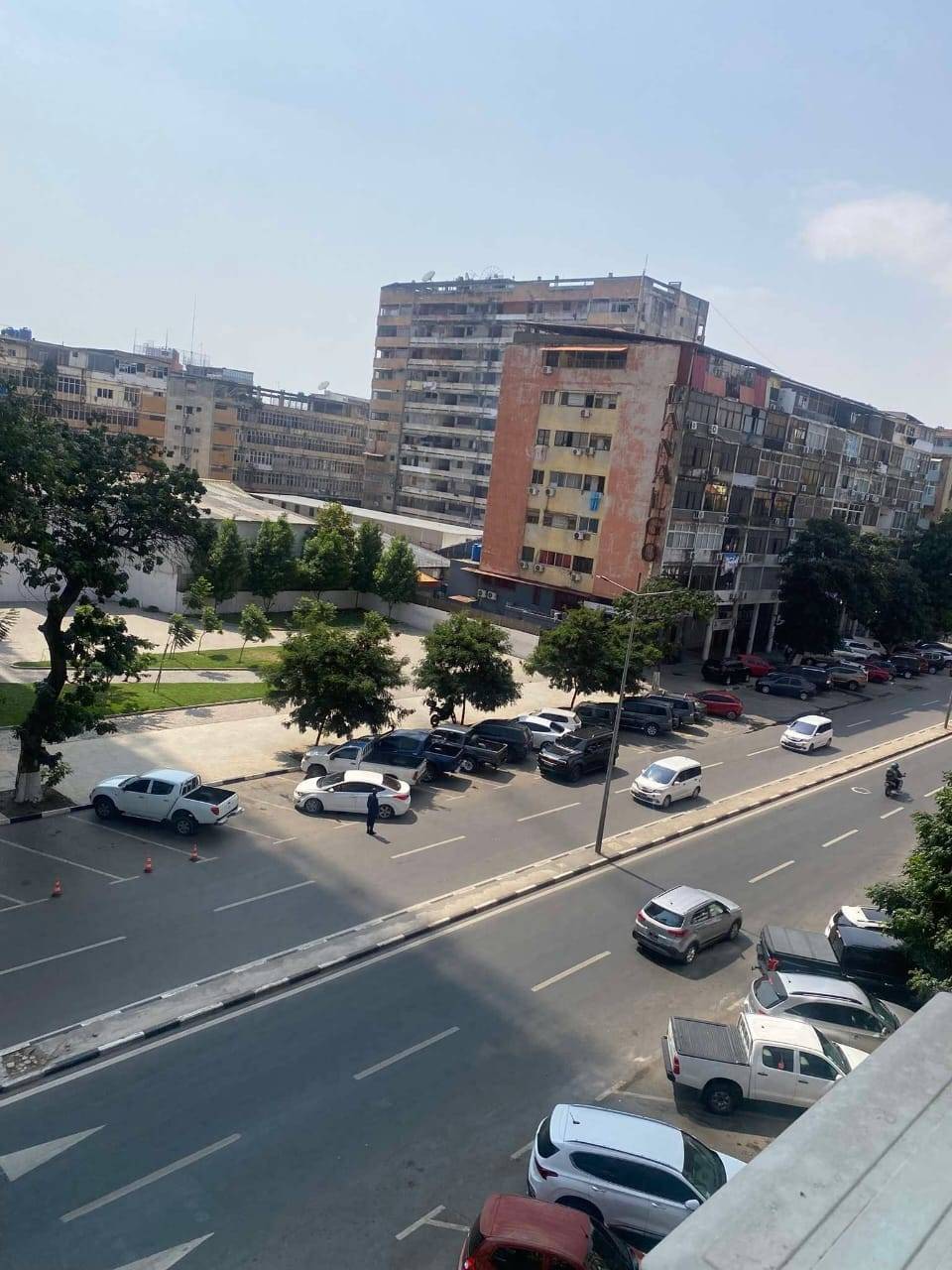 VENDA | MAGNÍFICO APARTAMENTO TIPOLOGIA T3| LOCALIZADO NA CIDADE DE LUANDA PRESTIGIADO ZONA DO KINAXIXI, PRÓXIMO A UNITAL em Luanda - T3
