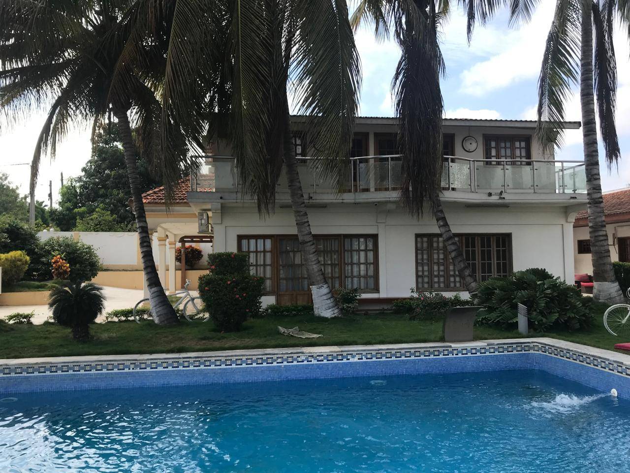 Vivenda espaçosa disponível  - Foto 1