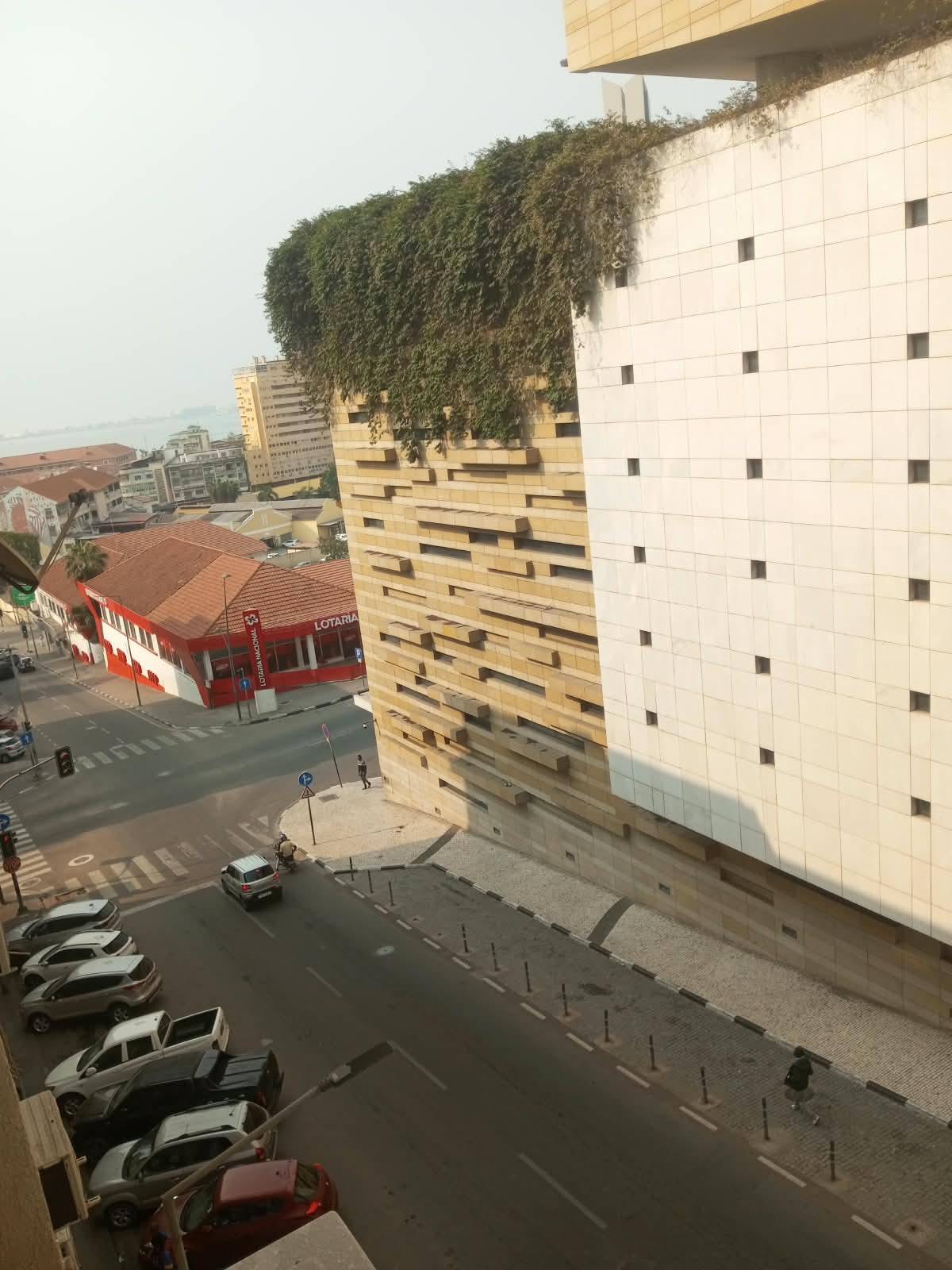 Disponível Apartamento T1 mercado imobiliário apresentação do lindo apartamento T1 no centro da cidade de Luanda - Foto 1