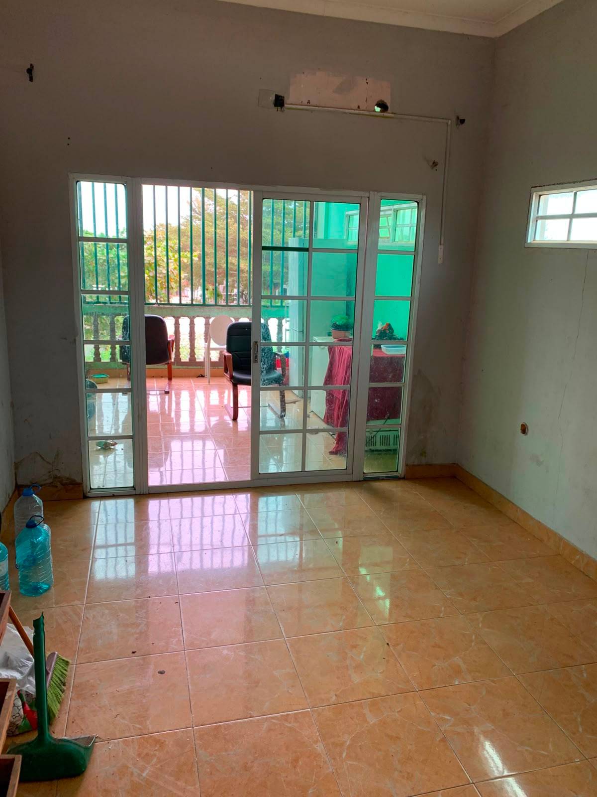 Arrendamento Tipologia T-3 Apartamento Privado , Benfica Rua Direita do BFA BANCO SOL em Luanda - T3