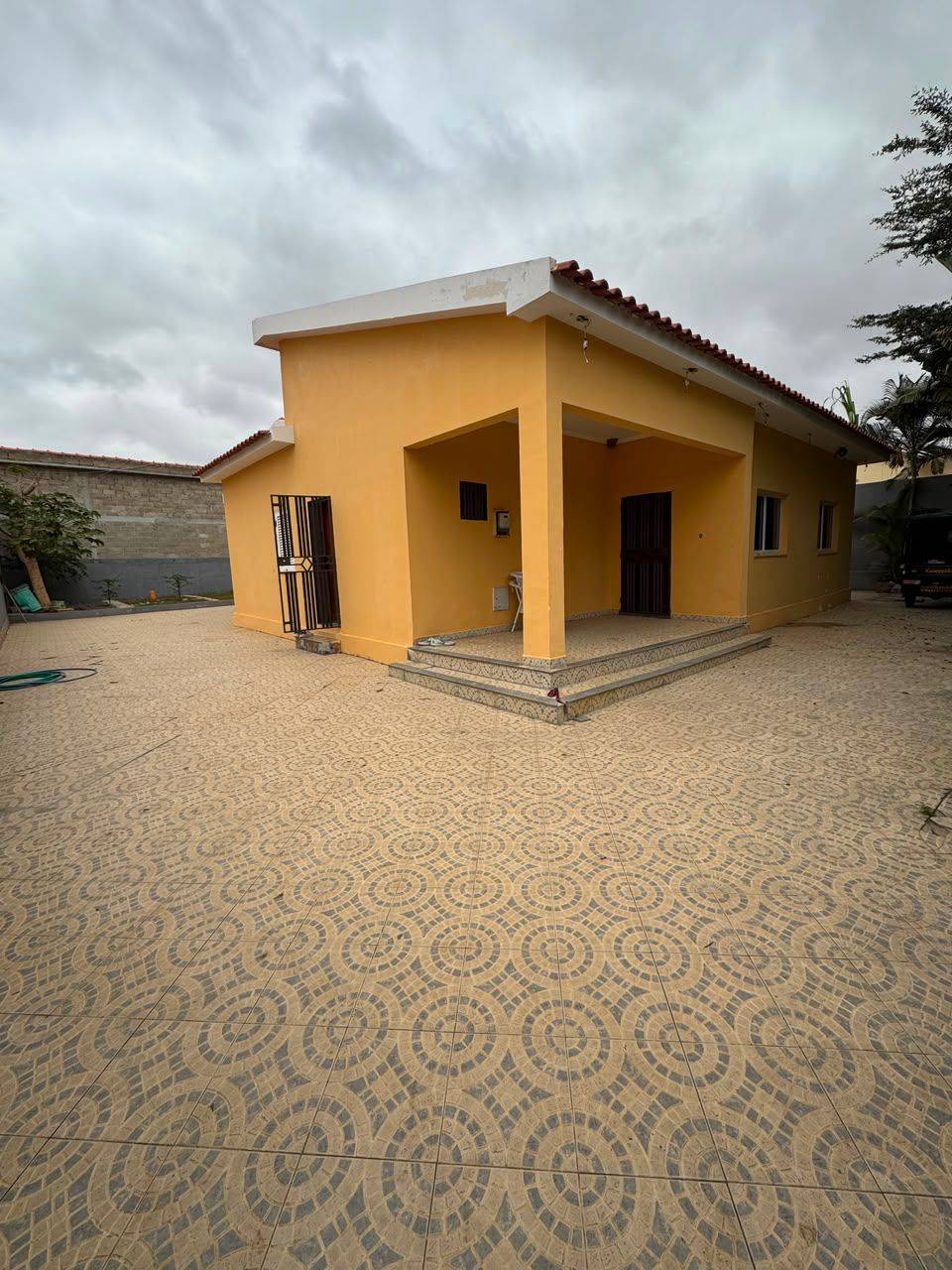 *VENDA-SE* *TIPOLOGIA - V3* - Foto 1