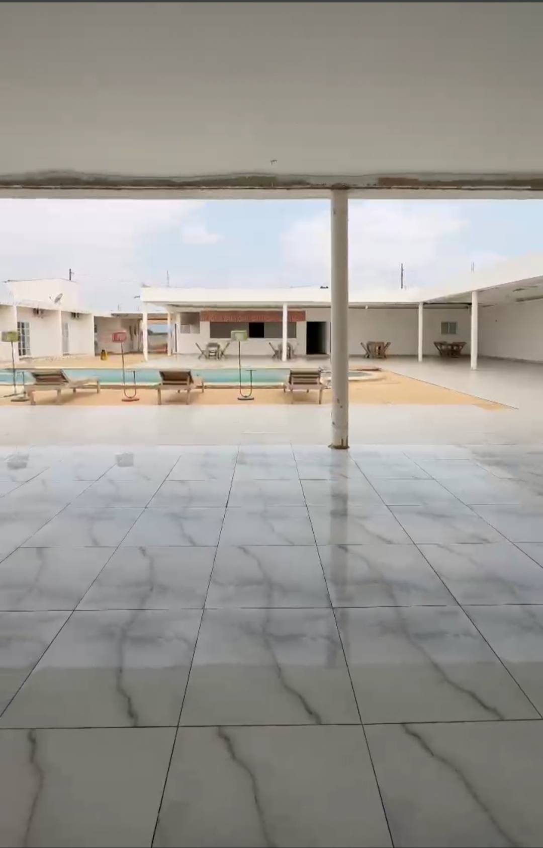 Espaço Multiuso para Arrendamento em Luanda