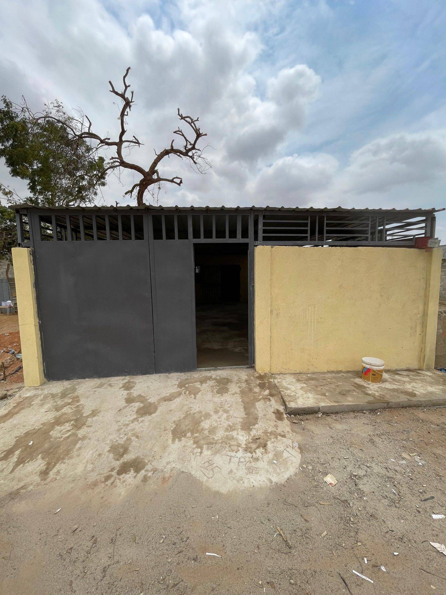Vender: Residência T3 No Luanda Sul