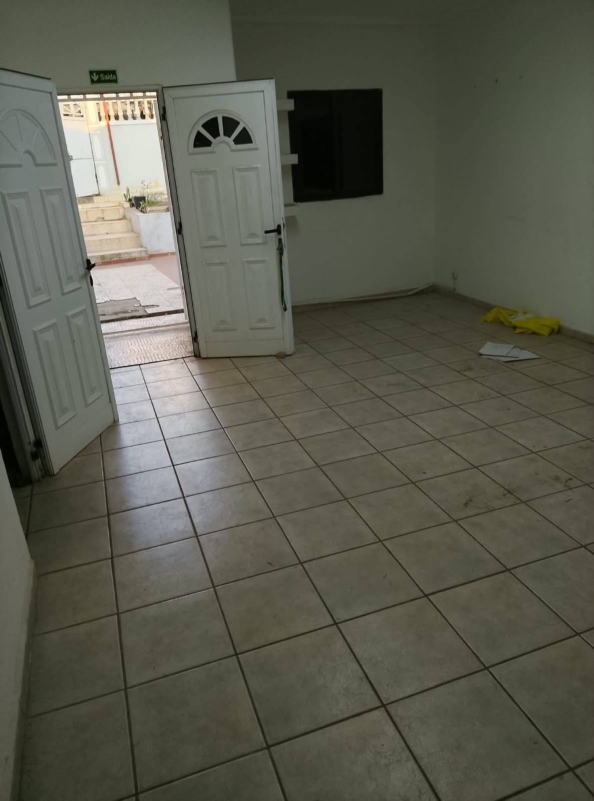 EM ARRENDAMENTO VIVENDA NO PROJECTO NOVA VIDA  TIPOLOGIA T3 
