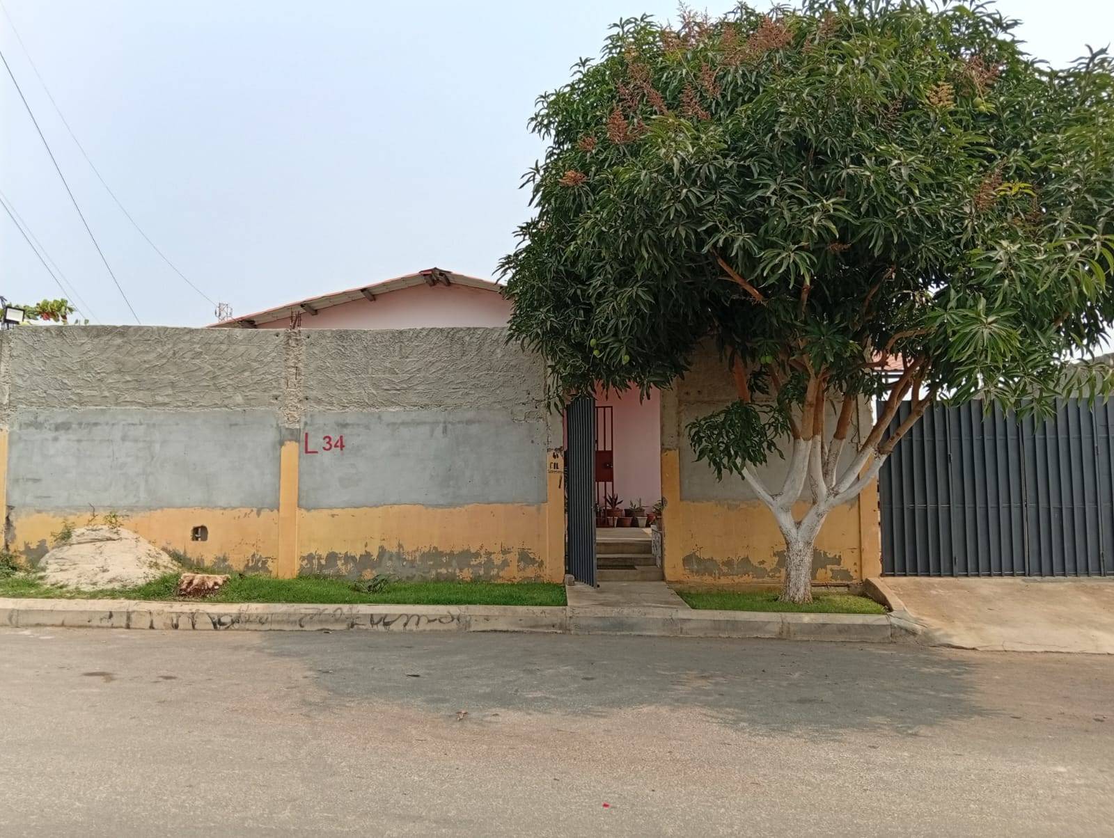Arrenda -se uma Vivenda no condomínio bpc 1  em Luanda - T3