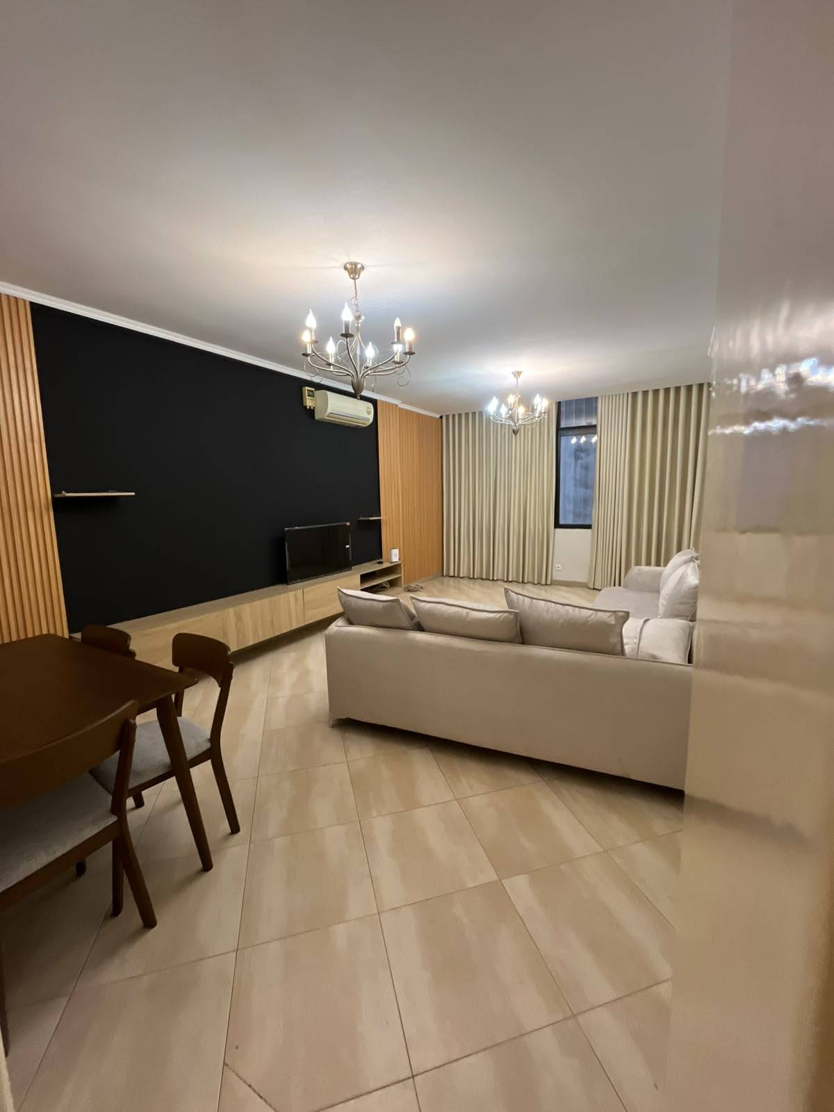 VENDE-SE E ARRENDA-SE APARTAMENTO T2 — KINAXIXI