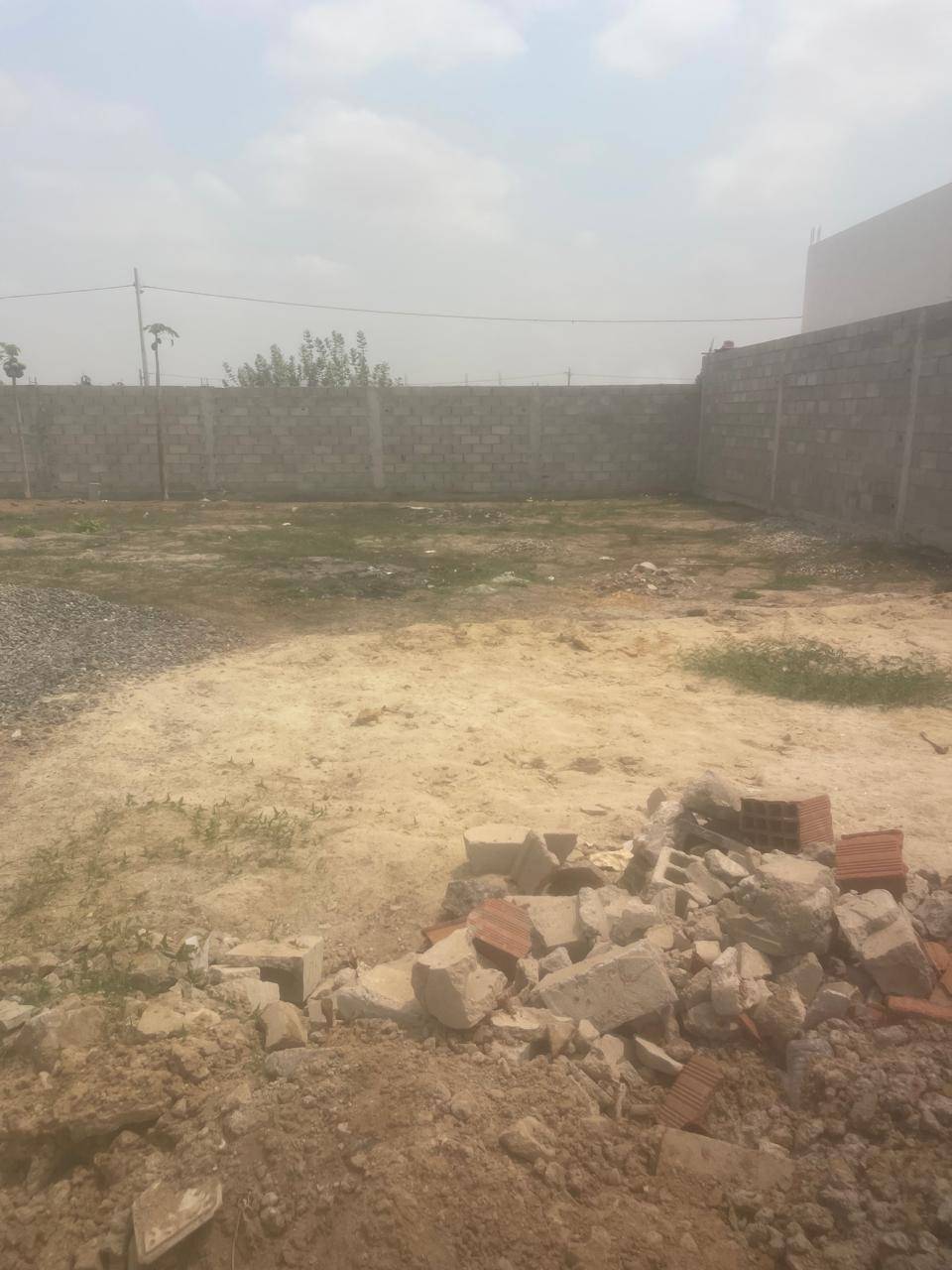 VENDA | TERRENO- PLANALTO DO KINO (Totalmente vedado,Topografia: Plano, pronto a construir > 🔹 *Documentação:* Tudo em ordem, legalizado) - Foto 1