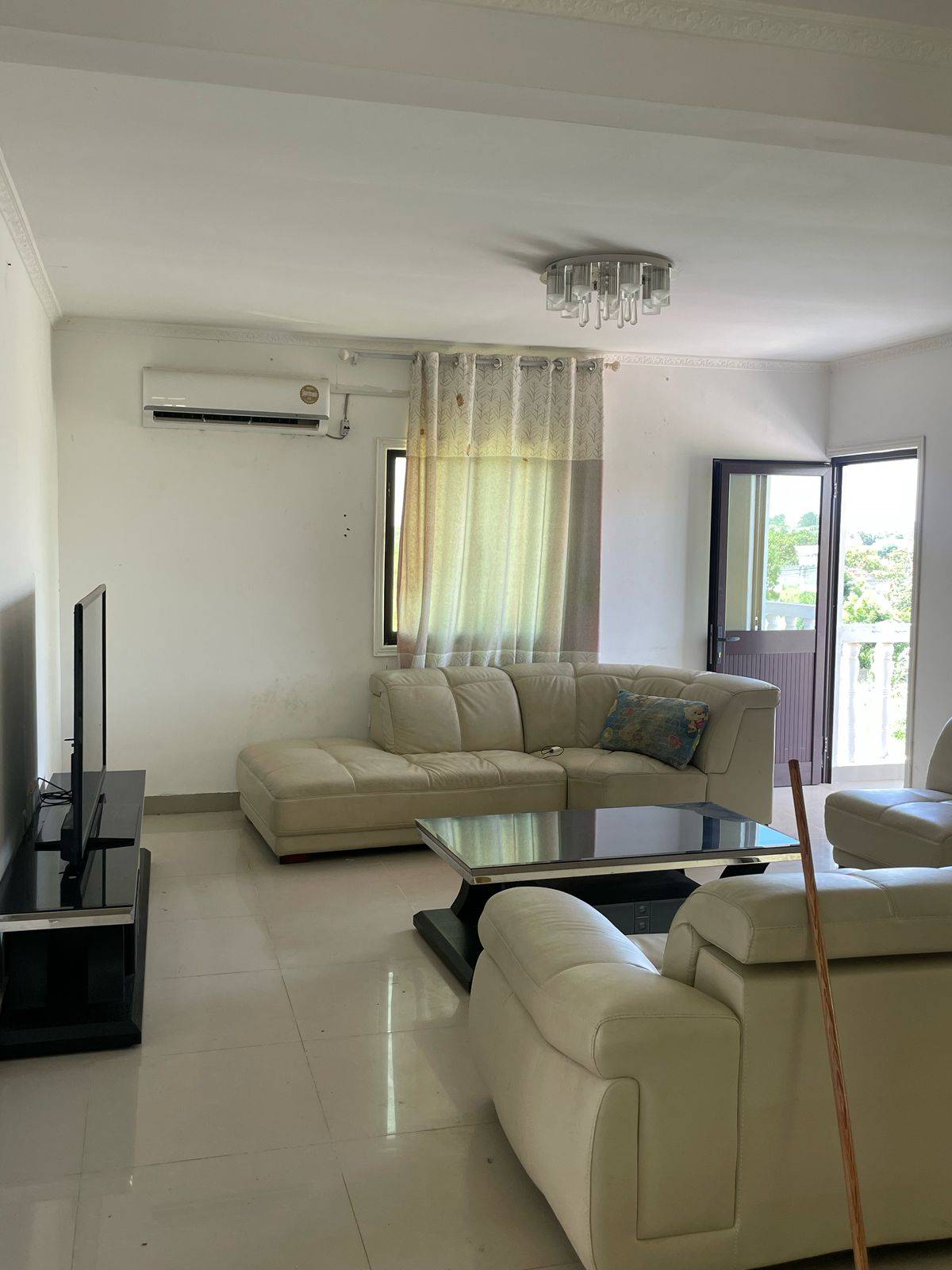 Vivenda T5+2 na Zona verde 3, Cabolombo em Luanda - T7